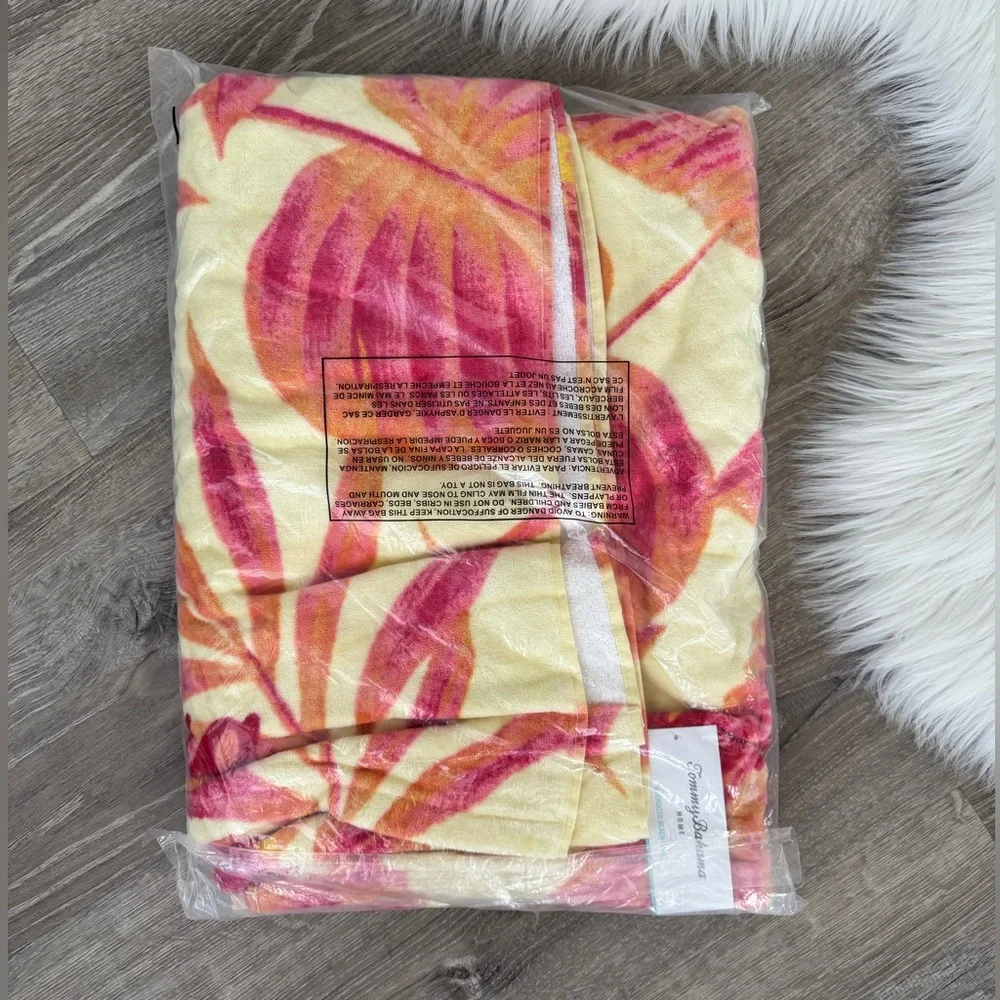 🏝️Tommy Bahama Home Palm Beach Bliss Cotton Oversized Beach Towel, 72